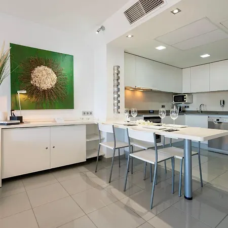 Apartment Oceanfront Balcony With 2Bed & 2Bath In Las Canteras *