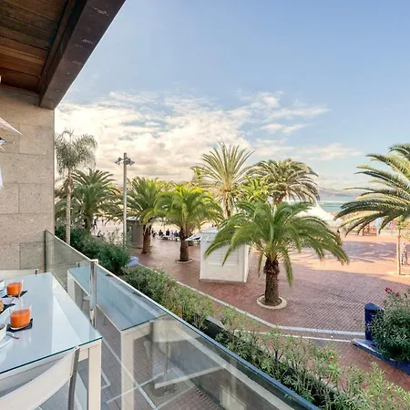 Oceanfront Balcony With 2Bed & 2Bath In Las Canteras Apartment *